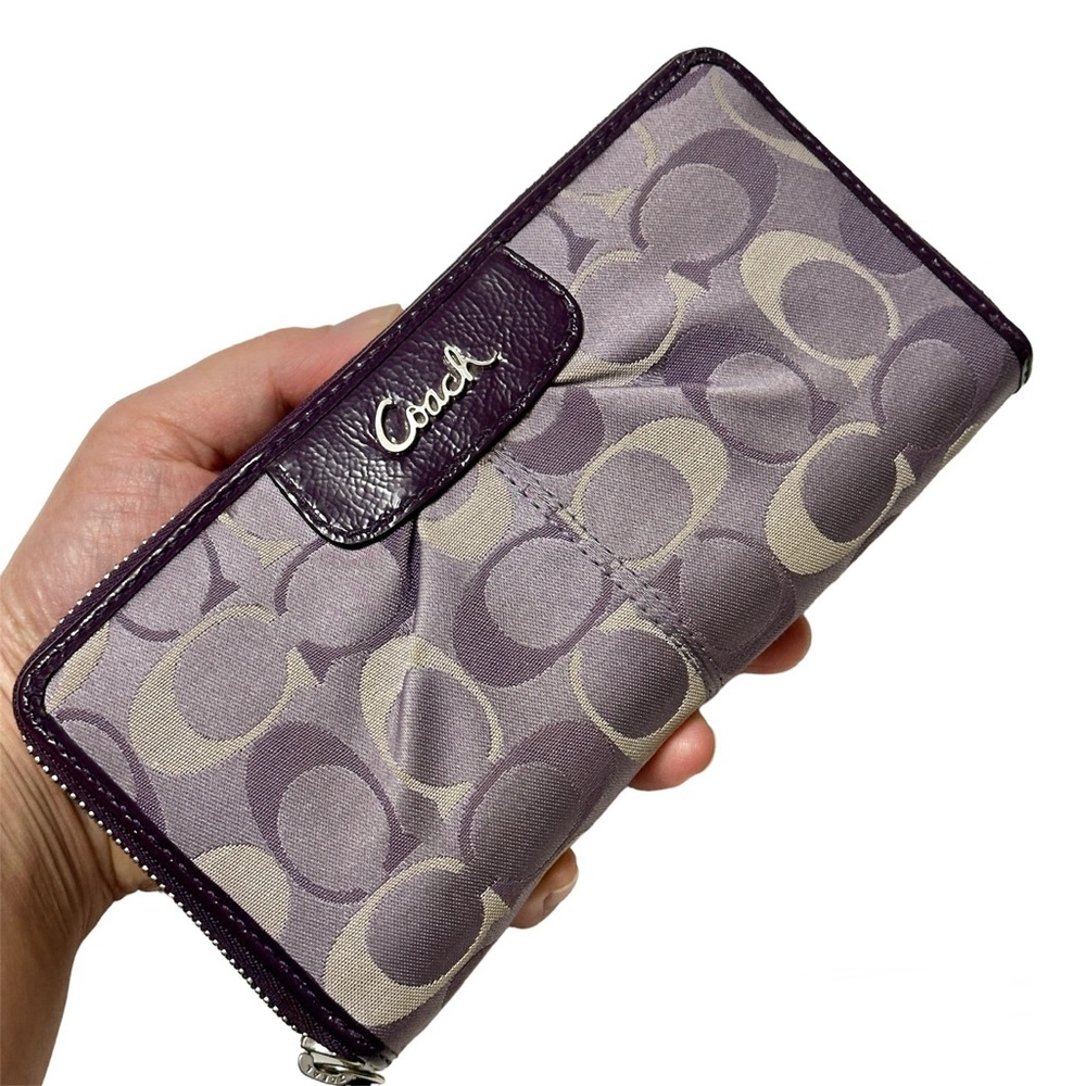 Authentic Coach Wallet